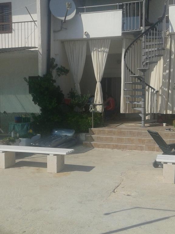 Apartments Toma Bajnice Directly Krilo Bilik gambar