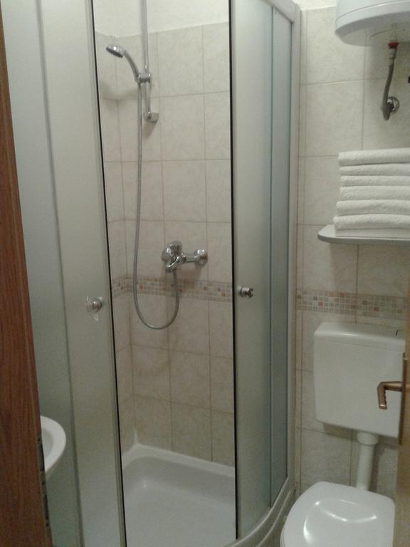 Apartments Toma Bajnice Directly Krilo Luaran gambar